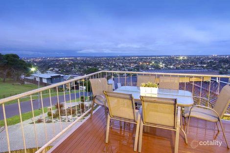 9 Westbury Tce, Highton, VIC 3216