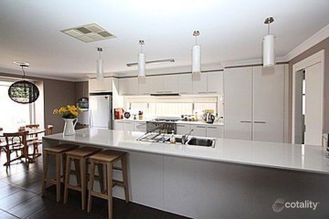 Property photo of 6 Rundell Place Alfredton VIC 3350