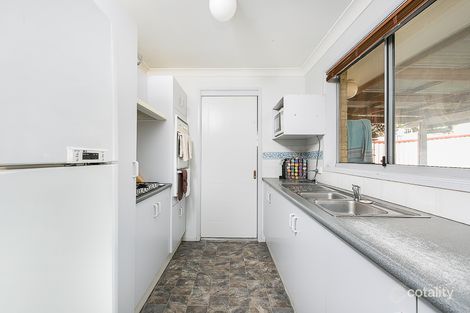 Property photo of 12 Newton Place Blue Haven NSW 2262