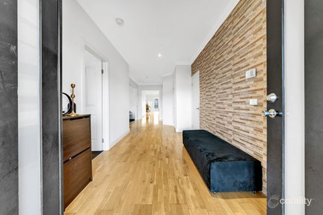 Property photo of 5 Broadway Street Roxburgh Park VIC 3064