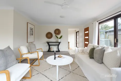 Property photo of 27 The Crescent Helensburgh NSW 2508