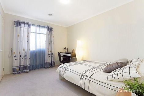 Property photo of 13/18 Tulloch Grove Glen Waverley VIC 3150