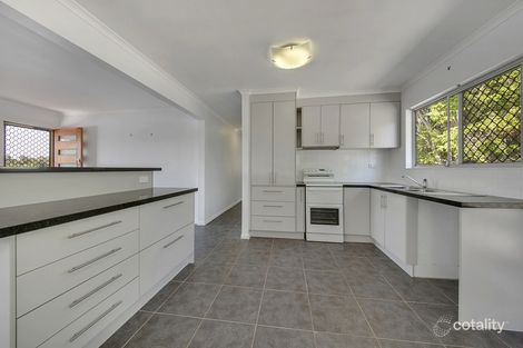 Property photo of 10 Marian Close Sun Valley QLD 4680