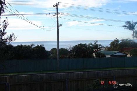 Property photo of 15 Tasman Parade Thirroul NSW 2515