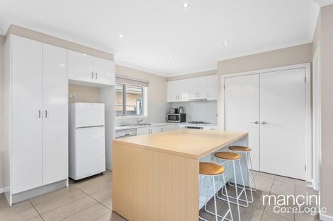 Property photo of 2/18 Viola Avenue Brooklyn VIC 3012