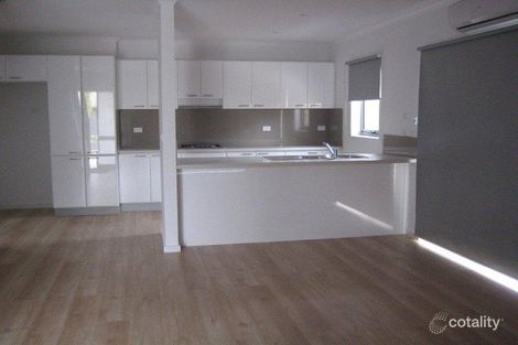 Property photo of 1/27 Theodore Street St Albans VIC 3021