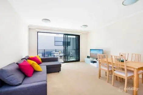 Property photo of 18/13 Bay Drive Meadowbank NSW 2114
