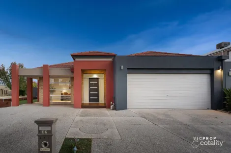 17 Lincolnheath Bvd, Point Cook, VIC 3030