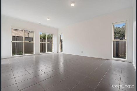 Property photo of 61 Kinglake Crescent Craigieburn VIC 3064