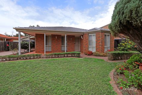 Property photo of 32 Delfin Court Rowville VIC 3178