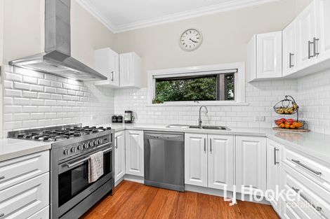 390 Fallon Rd, Iona, VIC 3815