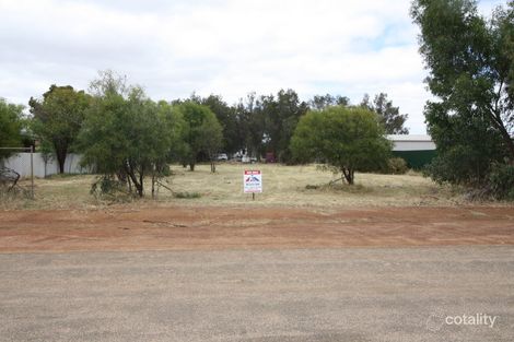 38 Rogers Ave, Katanning, WA 6317