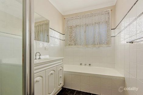 Property photo of 52 Andrew Road St Albans VIC 3021
