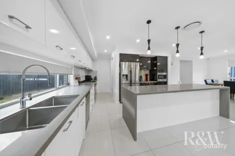 Property photo of 8 Rover Street Leppington NSW 2179