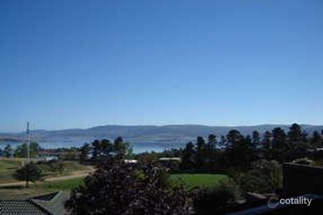 Property photo of 10 Candlebark Circuit Jindabyne NSW 2627