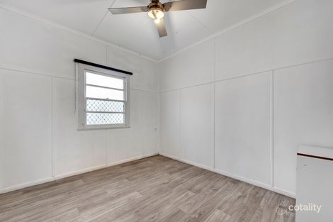 Property photo of 24 Chilcot Street Silkstone QLD 4304