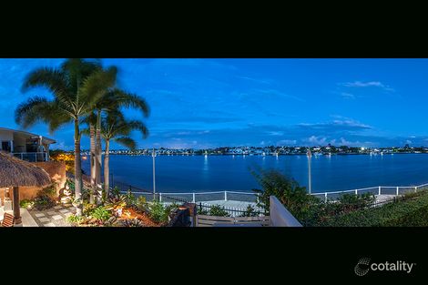 Property photo of 93 Macquarie Street Teneriffe QLD 4005