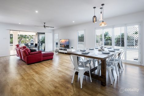 Property photo of 25 Seahorse Circuit Dundowran Beach QLD 4655