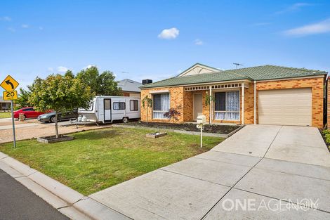 Property photo of 4 Cover Drive Sunbury VIC 3429