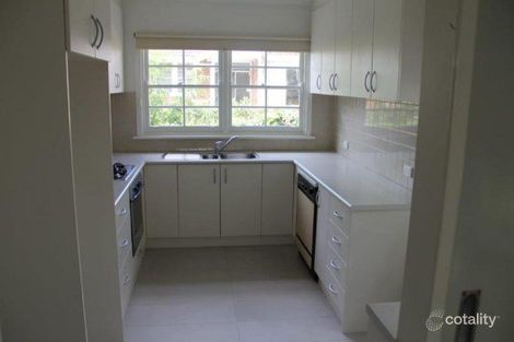 Property photo of 18 Merrion Place Kew VIC 3101