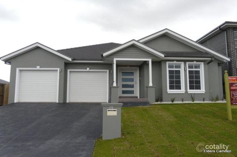 Property photo of 35 Young Circuit Elderslie NSW 2570