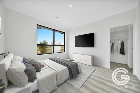 Property photo of 17 Boyce Circuit Clyde North VIC 3978