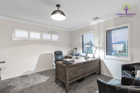 Property photo of 20 Lockheed Parade Point Cook VIC 3030