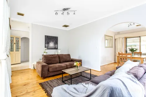 Property photo of 16 Lochside Drive West Lakes SA 5021