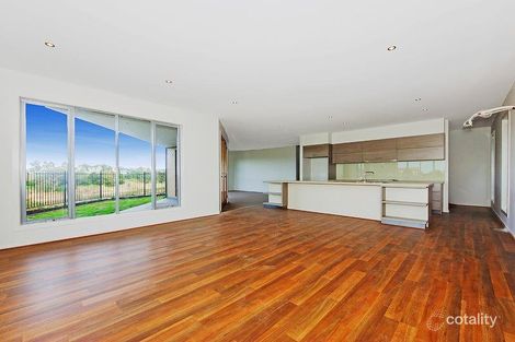 Property photo of 7 Seddon Place Caroline Springs VIC 3023