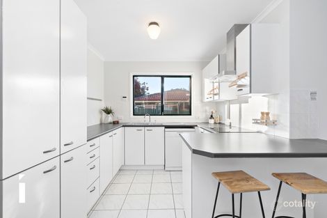 Property photo of 11 Guginya Crescent Ngunnawal ACT 2913