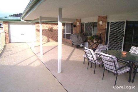 Property photo of 20 Ivy Crescent Old Bar NSW 2430