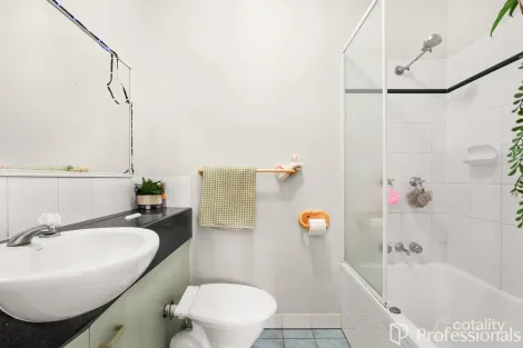 Property photo of 24/7A Grantala Street Manoora QLD 4870
