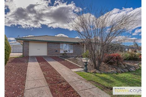 Property photo of 12 Evangelene Crescent Armidale NSW 2350