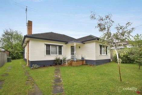 61 Barkly St, Sunbury, VIC 3429