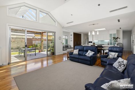 Property photo of 25 Daisy Street Newtown VIC 3220