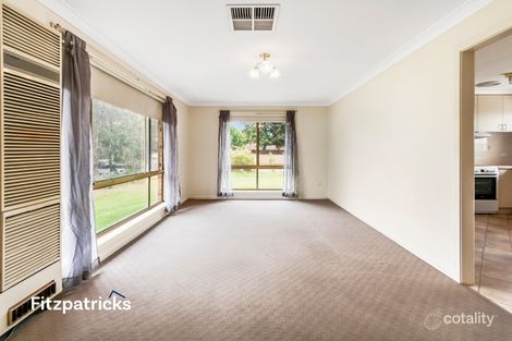Property photo of 48 Oleander Crescent Lake Albert NSW 2650