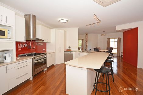 Property photo of 51 Limpus Street Urangan QLD 4655