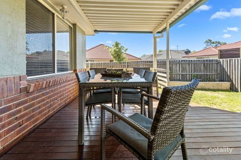 Property photo of 41 Rosewood Glen Jerrabomberra NSW 2619