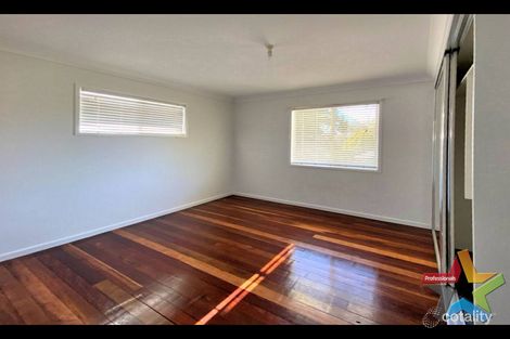 Property photo of 6 Bryant Court Silkstone QLD 4304