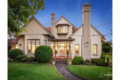 Property photo of 1 Thomas Court Eaglemont VIC 3084