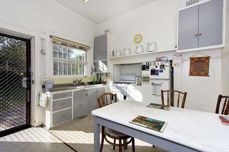 Property photo of 15 Hughenden Road St Kilda East VIC 3183