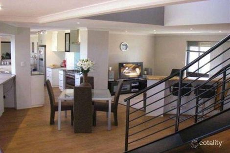 Property photo of 33 Seapeak Road Ocean Reef WA 6027