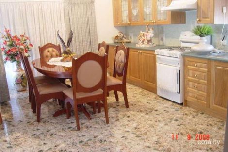 Property photo of 5 Willow Avenue St Albans VIC 3021