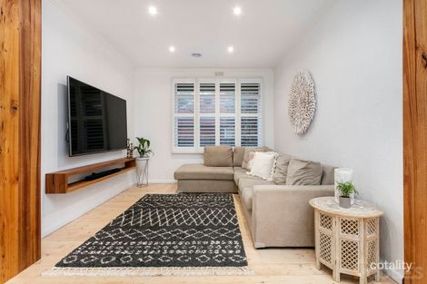 Property photo of 13 Wickham Road Hampton East VIC 3188