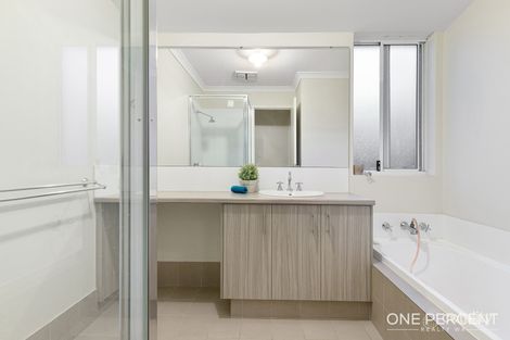 Property photo of 22 Gibbs Circuit Ravenswood WA 6208