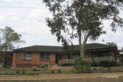 6 Devon Ct, Redwood Park, SA 5097