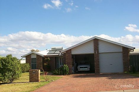 8 Heather St, Kearneys Spring, QLD 4350