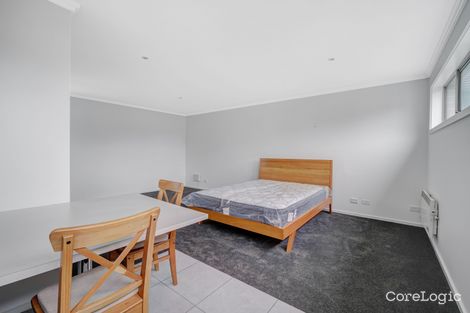 Property photo of 16 Cade Way Parkville VIC 3052