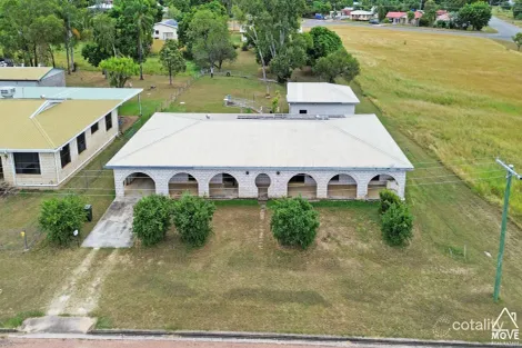 2 Lister St, Mosman Park, QLD 4820