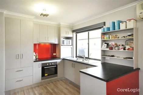 Property photo of 5 Banksia Street Newtown QLD 4350
